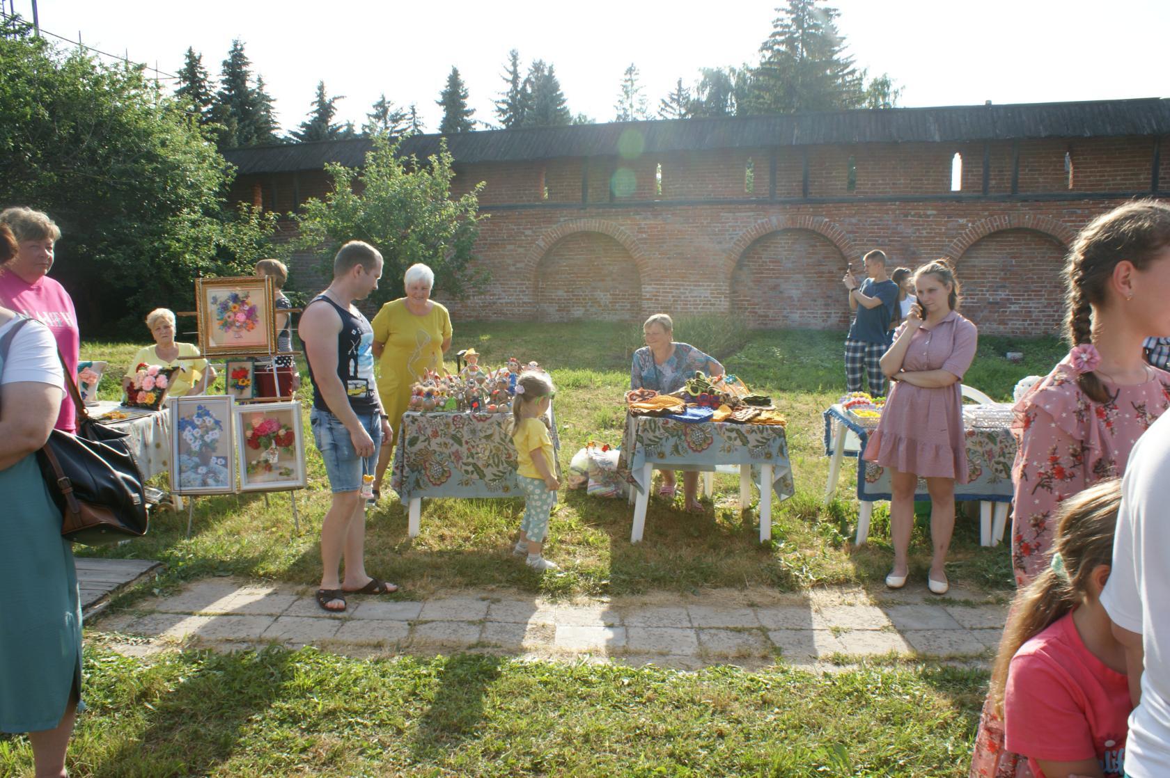 День семьи, любви и верности 2022 | 12.07.2022 | Юрьев-Польский - БезФормата